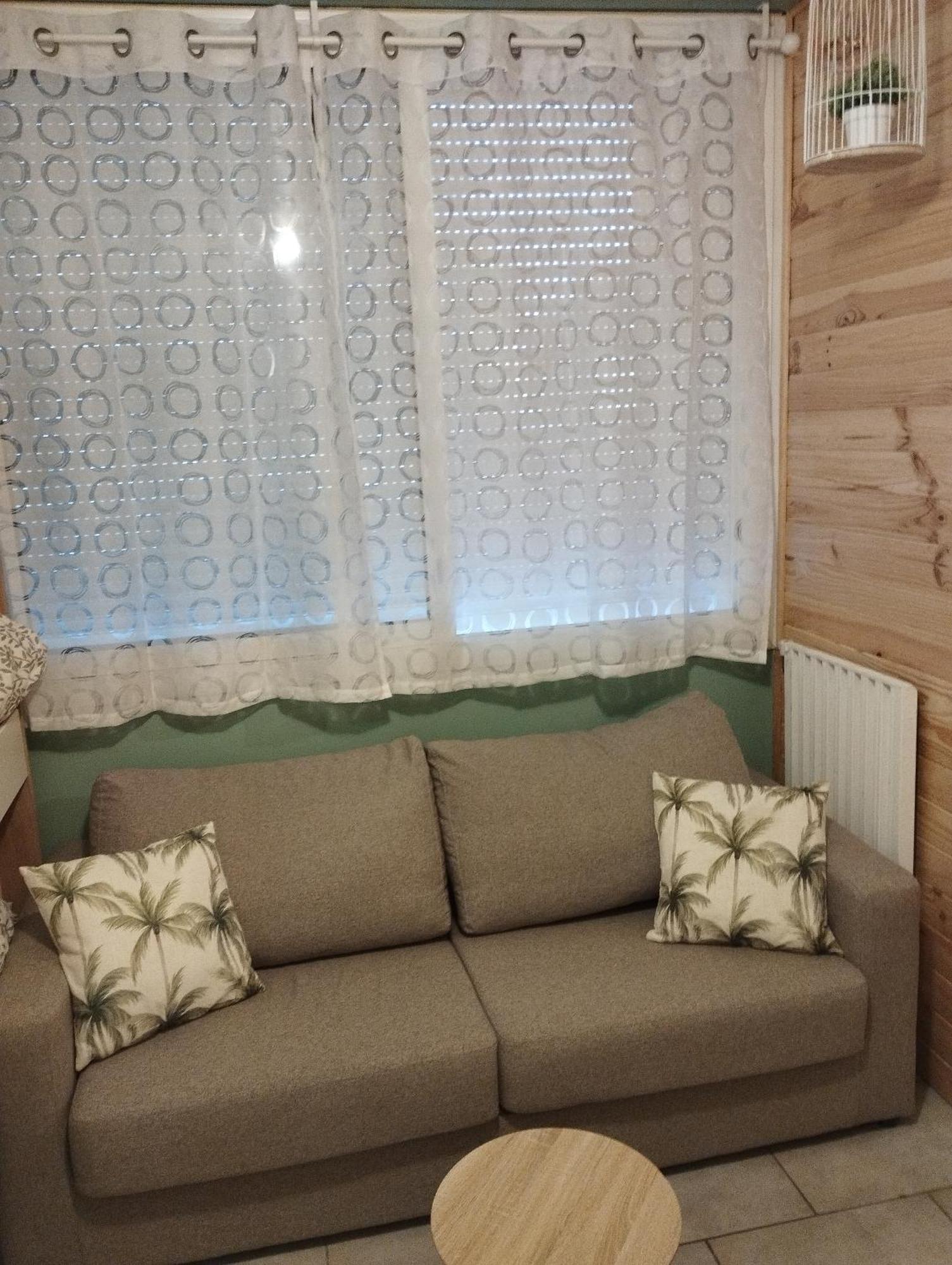 Chambrette Boulevard Des Pyrenees Hypercentre 10M Carre Wc Sur Le Palier, Porte40 Pau Eksteriør billede